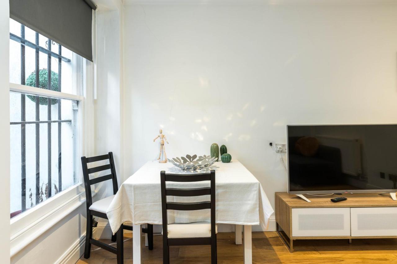 Cozy 1 Bedroom / Gloucester Road / Kensington ロンドン エクステリア 写真